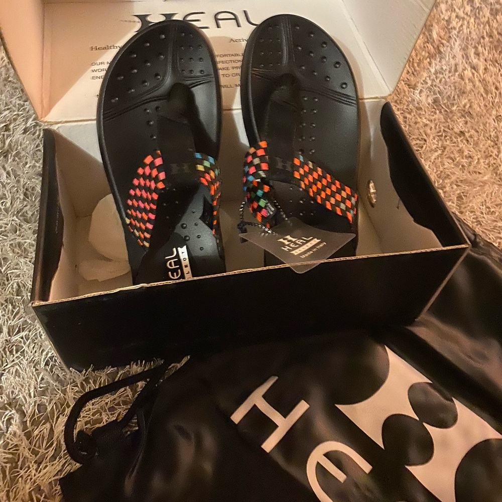 HEAL Sandals